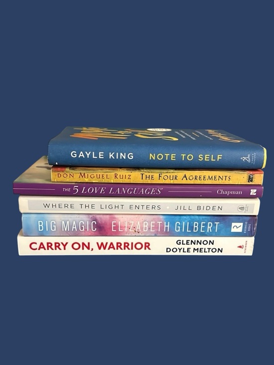 Other - 📚 Six Book Bundle 📚